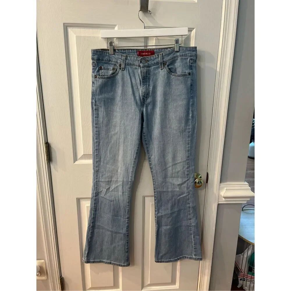 Levi’s 519 Low Stretch Flare Jeans sz 13 EUC